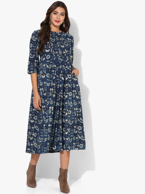 Kalamkari Band Collar Flared Kurta With Ruching Deatil At Yoke And 3/4Th Sleeves, Navy blue
Kalamkari Band Collar Flared Kurta With Ruching Deatil At Yoke And 3/4Th Sleeves, Navy blue