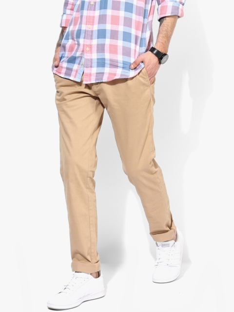 Beige Solid Slim Fit Chinos