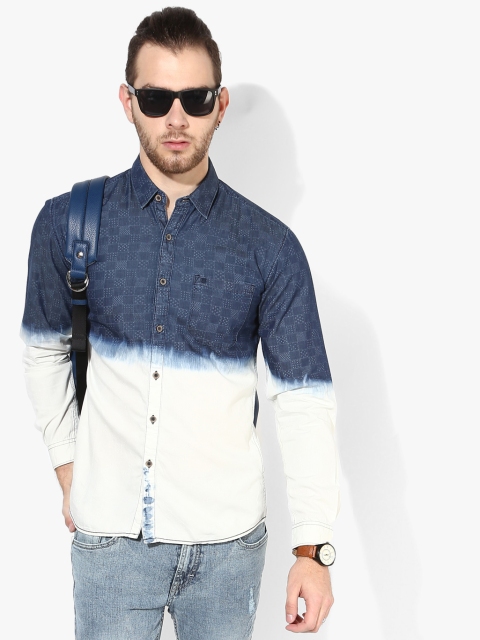 Wrangler Blue Textured Slim Fit Casual Shirt