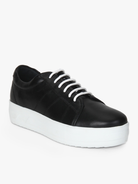Black Casual Sneakers