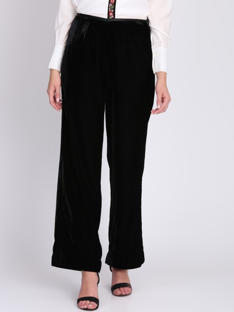 NIZA Women Black Regular Fit Solid Trousers