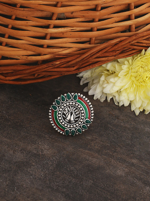 Studio Voylla Women Oxidised Silver-Plated & Green Enamelled Ring 
Studio Voylla Women Oxidised Silver-Plated & Green Enamelled Ring