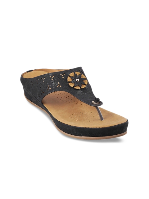 Metro Women Black Solid Heels
