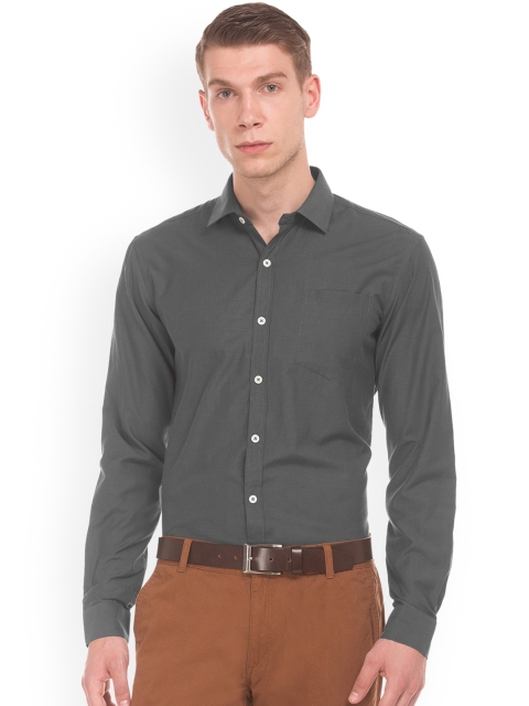 Excalibur Men Grey Regular Fit Solid Casual Shirt