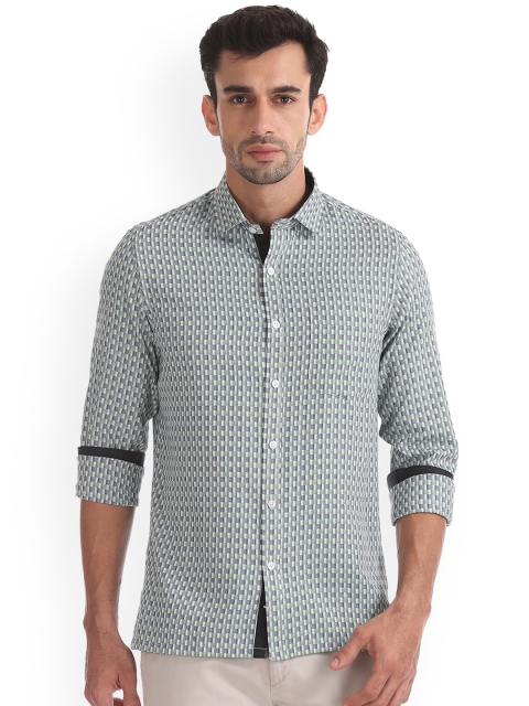 Excalibur Men Green & Off-White Slim Fit Printed Casual Shirt