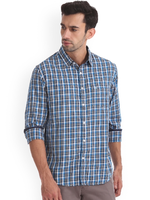 Ruggers Men Blue Regular Fit Checked Casual Shirt