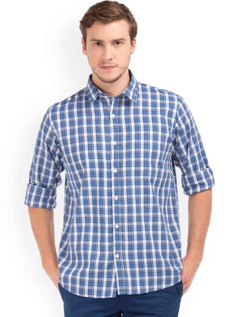 Ruggers Men Blue & White Regular Fit Checked Casual Shirt