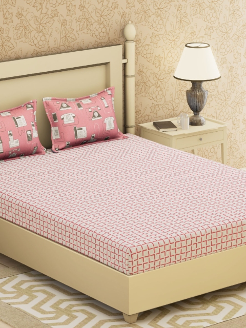 Boutique Living India Pink & Grey Geometric Flat 300 TC Bedsheet with 2 Pillow Covers
Boutique Living India Pink & Grey Geometric Flat 300 TC Bedsheet with 2 Pillow Covers