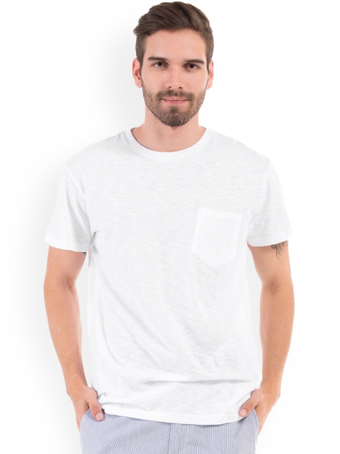 Aeropostale Men Off-White Solid Round Neck T-shirt