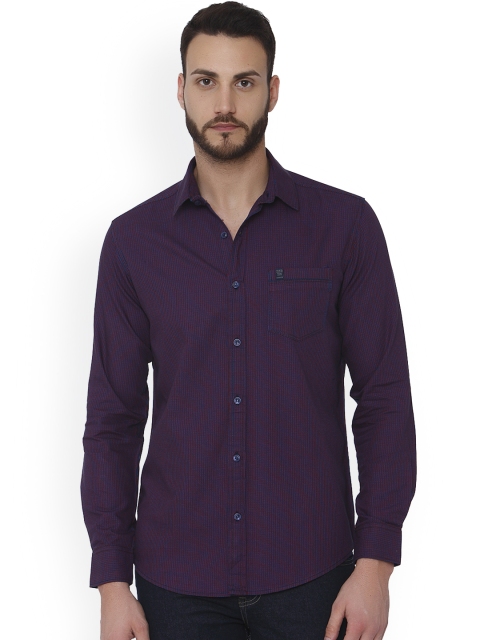 Mufti Men Red & Navy Blue Slim Fit Checked Casual Shirt