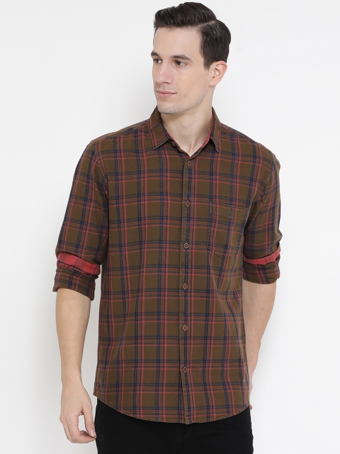Richlook Men Brown & Blue Slim Fit Checked Casual Shirt