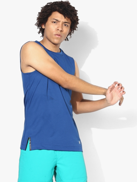 ASICS Men Blue Solid Training T-Shirt