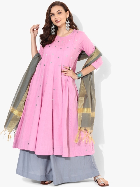 Round Neck Panelled Chanderi Anarkali Along With Circular Palazzo And Net Dupatta Detail, Pink
