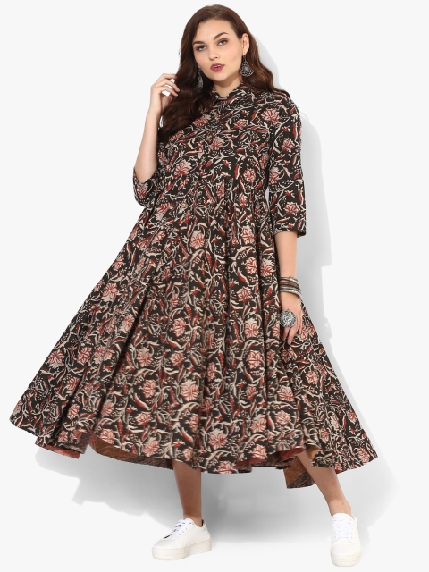 Shirt Collar Reversible Circular Kalamkari Print Shrugs With 3/4Th Cuff Sleeves, Coffee brown
Shirt Collar Reversible Circular Kalamkari Print Shrugs With 3/4Th Cuff Sleeves, Coffee brown