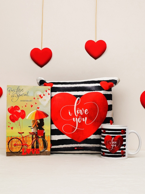 Archies Love Gifts Valentines Day Special Set of 3 Special Mug & Cushion With Greeting Card Gift Set, Multi
Archies Love Gifts Valentines Day Special Set of 3 Special Mug & Cushion With Greeting Card Gift Set, Multi
