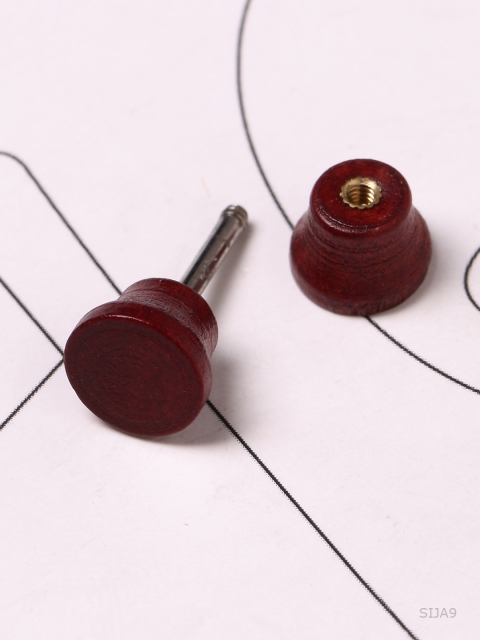 Dare by Voylla Men Maroon Handcrafted Circular Stud