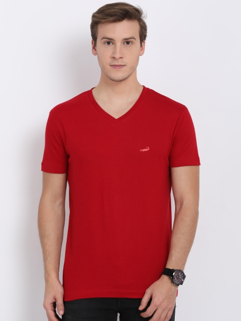 Crocodile Men Red Solid V-Neck T-shirt