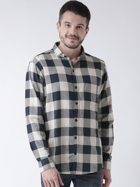 Routeen Men Navy Blue & Off-White Slim Fit Checked Casual Shirt
