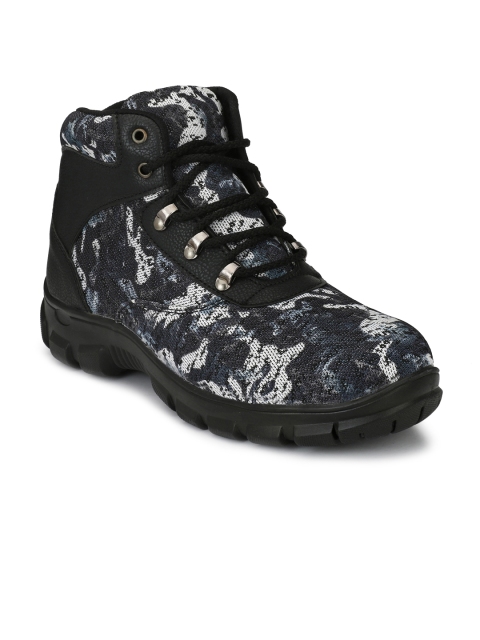 Eego Italy Men Black Trekking Shoes