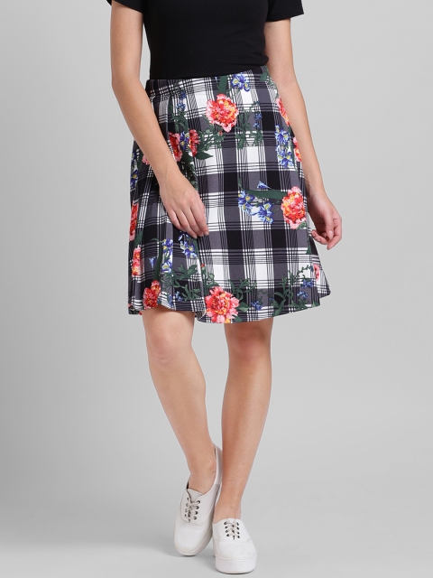 Zink London Women White & Black Checked A-Line Skirt