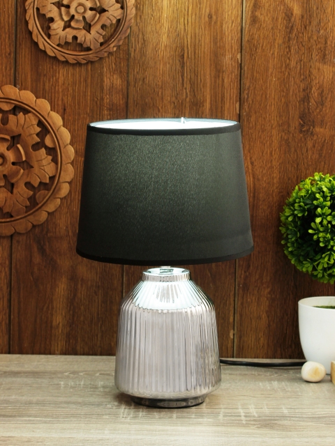 House Of Accessories Silver-Toned & Black Solid Handcrafted Table Top Lamp with Shade
House Of Accessories Silver-Toned & Black Solid Handcrafted Table Top Lamp with Shade