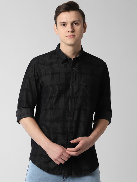 Peter England Casuals Men Black Slim Fit Checked Casual Shirt
Peter England Casuals Men Black Slim Fit Checked Casual Shirt