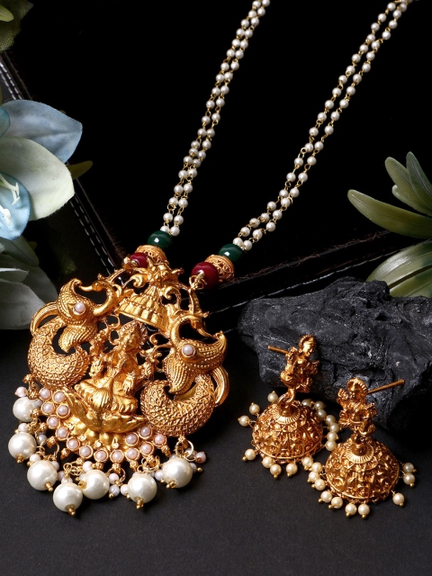 ANIKAS CREATION Women Gold-Plated Goddess Laxmi & White Stone-Studded Temple Jewellery Set
ANIKAS CREATION Women Gold-Plated Goddess Laxmi & White Stone-Studded Temple Jewellery Set