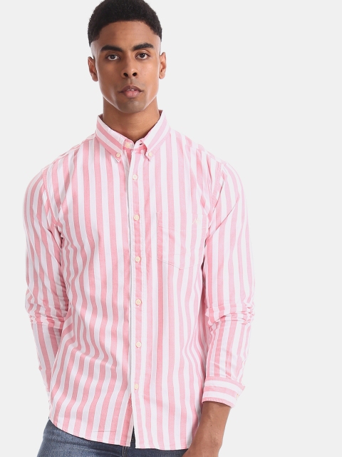 Aeropostale Men Pink & White Slim Fit Striped Casual Shirt