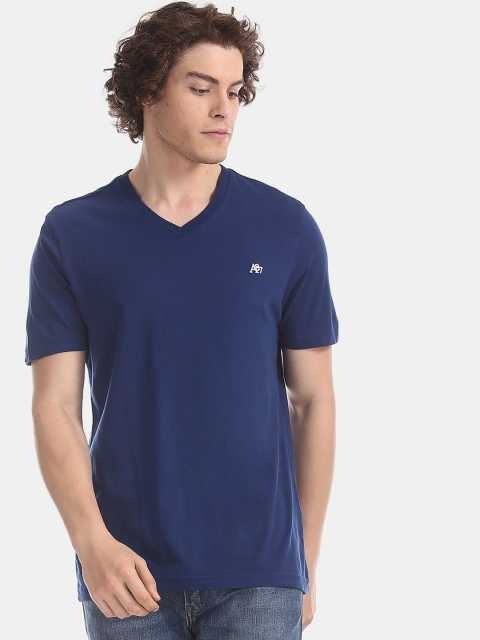 Aeropostale Men Navy Blue Solid V-Neck T-shirt
