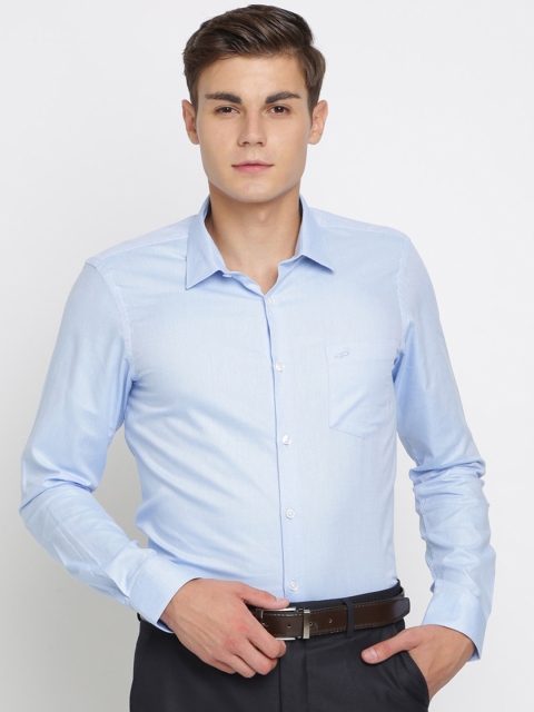 Crocodile Men Blue Slim Fit Solid Formal Shirt