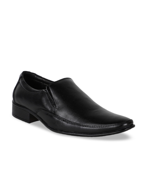 Respiro Men Black Solid Slip-On Shoes