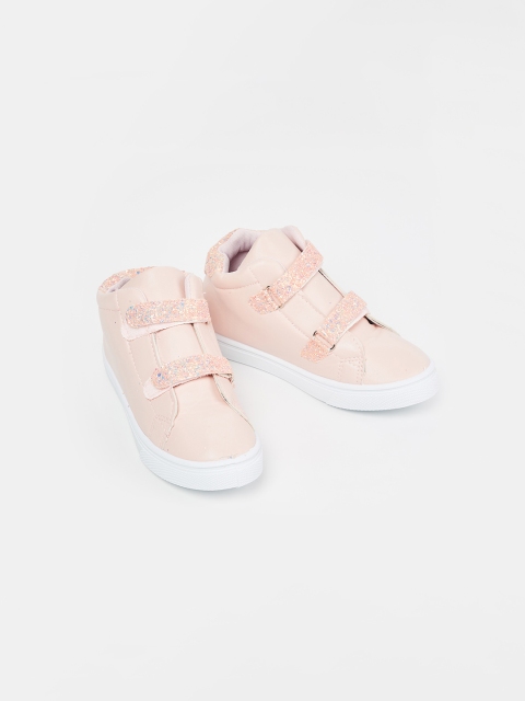 Fame Forever by Lifestyle Girls Peach-Coloured Sneakers