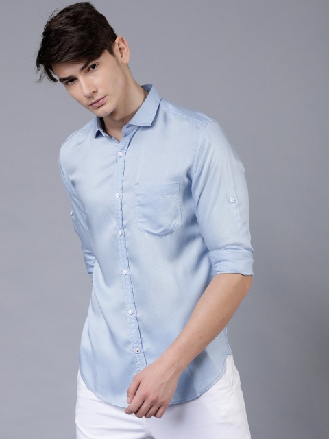 LOCOMOTIVE Men Blue Slim Fit Solid Casual Shirt