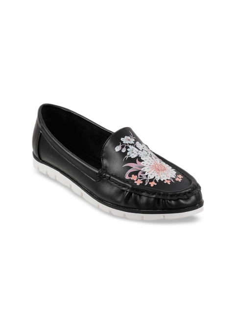 Mochi Women Black Printed Loafers