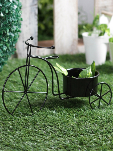 green girgit Black Solid Big Cycle Planter