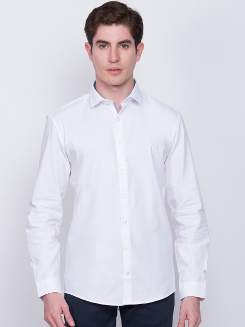 LINDBERGH Men White Slim Fit Solid Casual Shirt