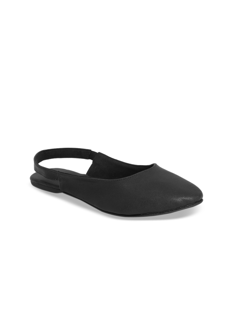 Siendo Desi Women Black Solid Mules