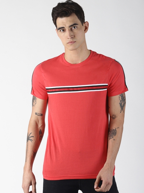 Blue Saint Men Coral Red Solid Round Neck T-shirt