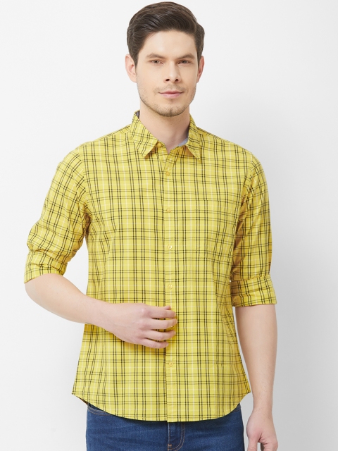 Solemio Men Yellow & Black Regular Fit Checked Casual Shirt