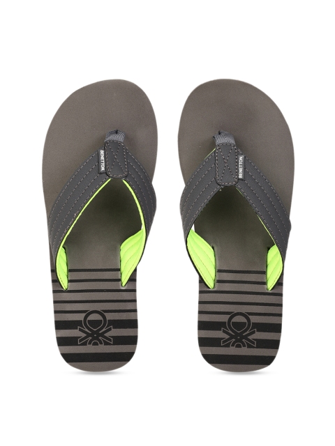 United Colors of Benetton Men Grey Solid Thong Flip-Flops