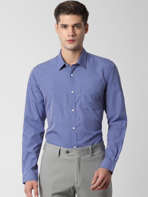 Peter England Men Blue & White Regular Fit Checked Formal Shirt
