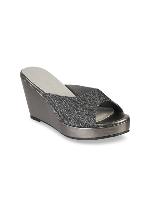 LEMON & PEPPER Women Gun Metal-Toned Solid Wedges, Metallic
