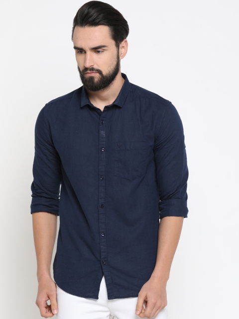 SHOWOFF Men Navy Blue Slim Fit Solid Casual Shirt