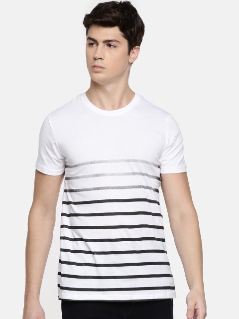 BLISTON Men White Striped Round Neck T-shirt