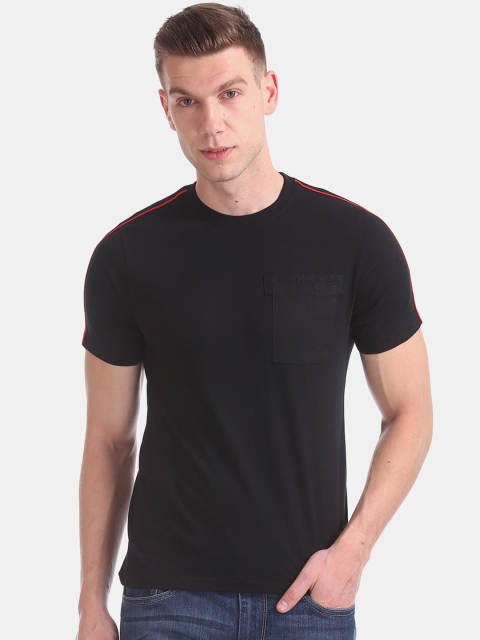 Colt Men Black Solid Round Neck Pure Cotton T-shirt