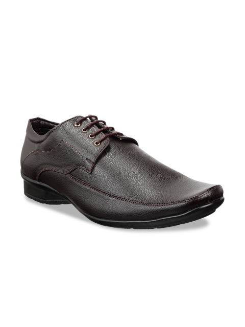 Vardhra Men Brown Textured Formal Derbys