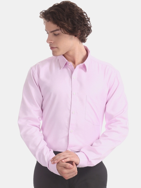 Excalibur Men Pink Regular Fit Solid Formal Shirt