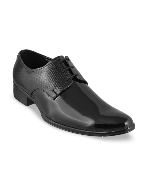Metro Men Black Textured Formal Leather Derbys
