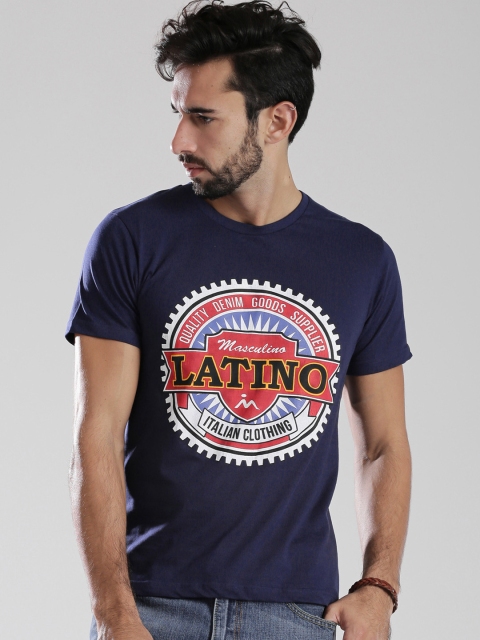 Masculino Latino Men Navy Blue & Red Printed Round Neck T-shirt
