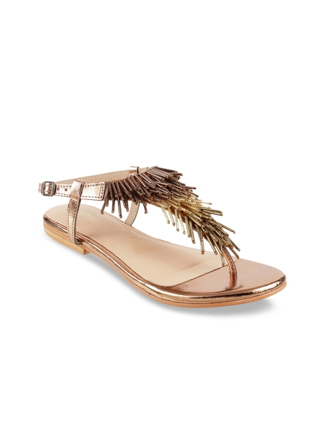 Metro Women Bronze-Toned & Gold-Toned Colourblocked Fringed T-Strap Flats